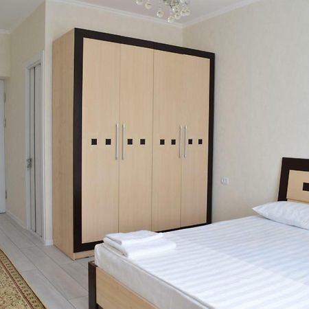 Hostel Sebzor Tasjkent Buitenkant foto