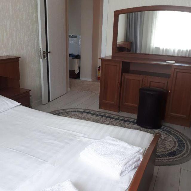 Hostel Sebzor Tasjkent Buitenkant foto