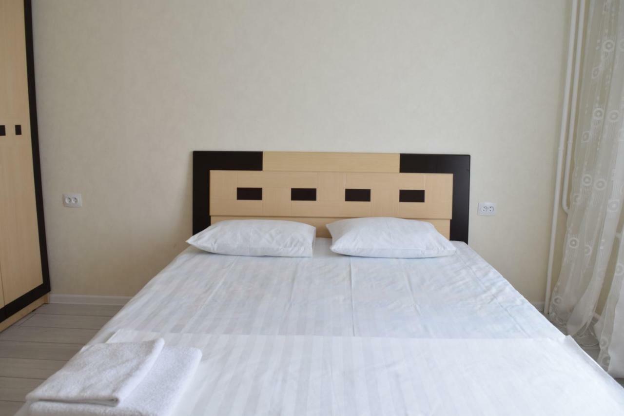 Hostel Sebzor Tasjkent Buitenkant foto
